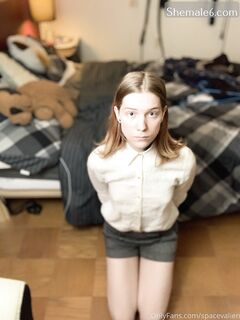 Valentine Boudreaux Porn Pic 4