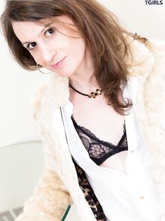 UK Tgirls Bonnie Addison