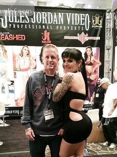 Foxxy 3