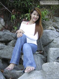 LadyboyGold.com Angie January A