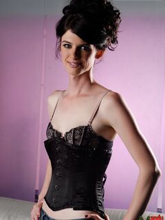 Mandy-Mitchell.com - Corset and Jeans