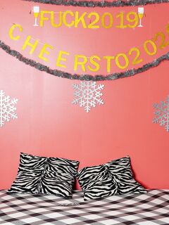 Femout Rosita La Deosas New Year Cumshot